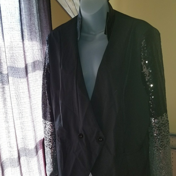 Jacket - Picture 1 of 2